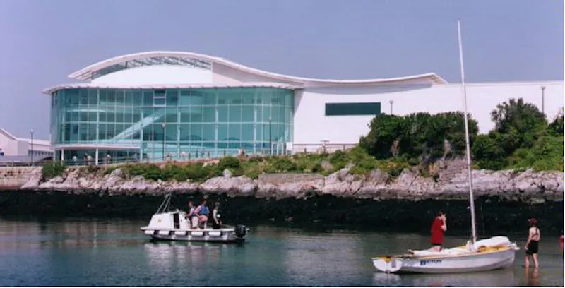 Large aquarium in Plymouth, Q47 (photo 14)