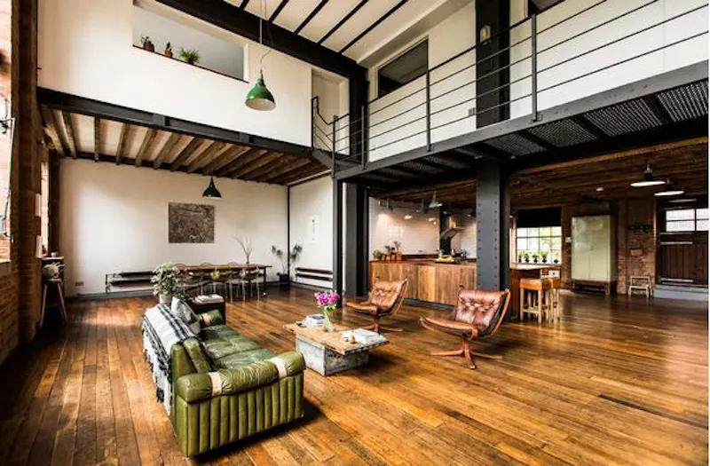 Living Room at Spectacular Bow loft apartment, F985 (photo 1)