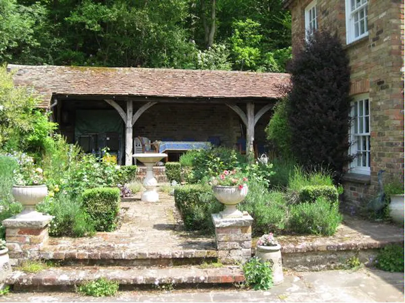 Film location C807 in Surrey (photo 18)
