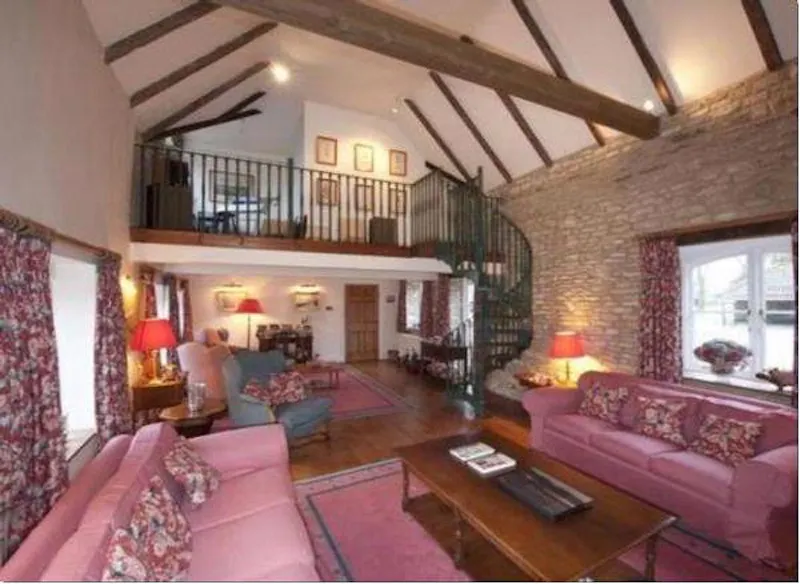 Beams at Farmhouse in Malmesbury, L626 (photo 4)