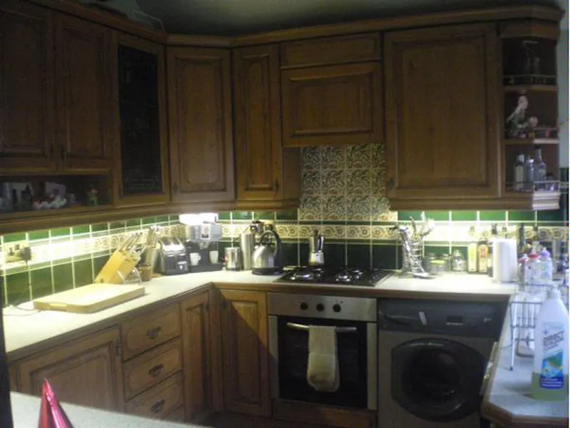 Kitchen at Film location E344 in London (photo 6)