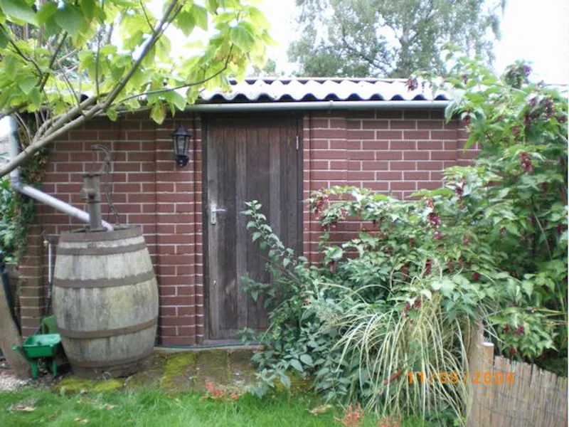 Stable / Outbuildings at Film location E344 in London (photo 20)
