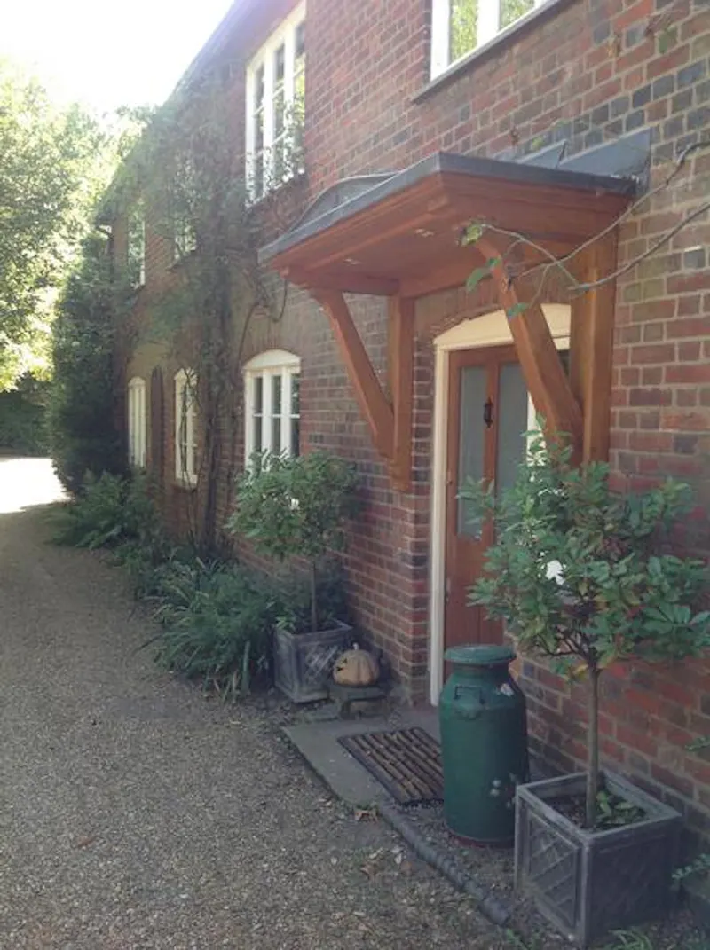 Film location D1280 in Middlesex (photo 60)