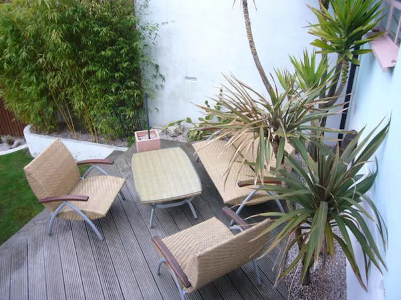Terrace/Patio at Film location D2021 in Hertfordshire (photo 29)