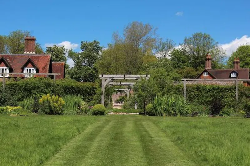 Country estate in Markbeech, B1526 (photo 54)