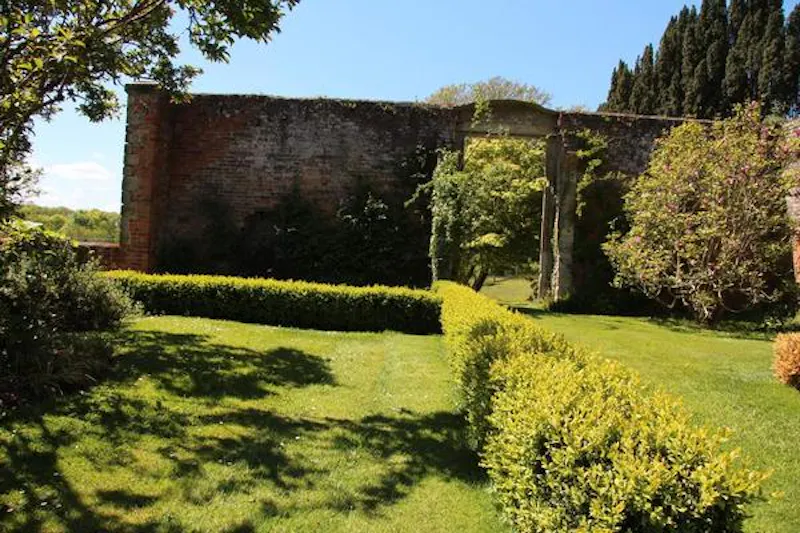 Country estate in Markbeech, B1526 (photo 66)