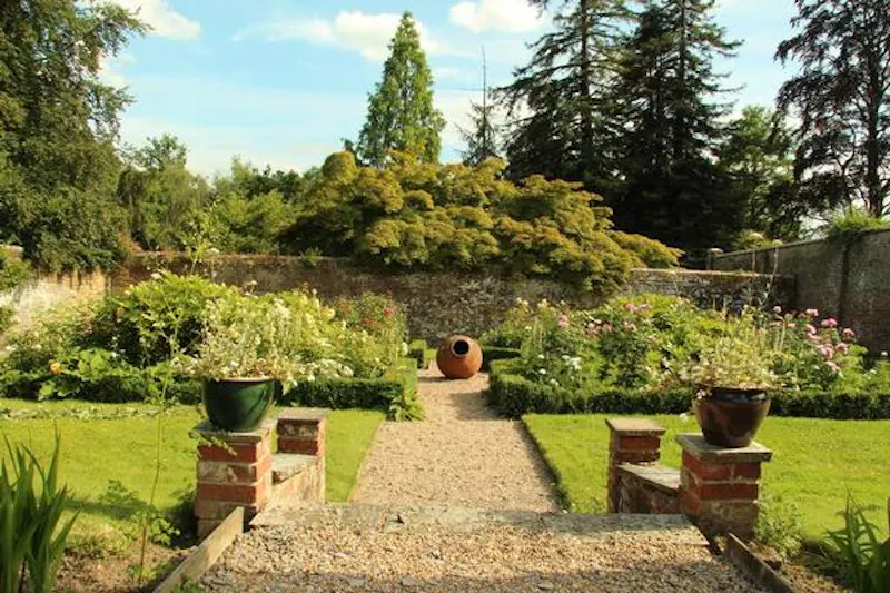 Country estate in Markbeech, B1526 (photo 77)
