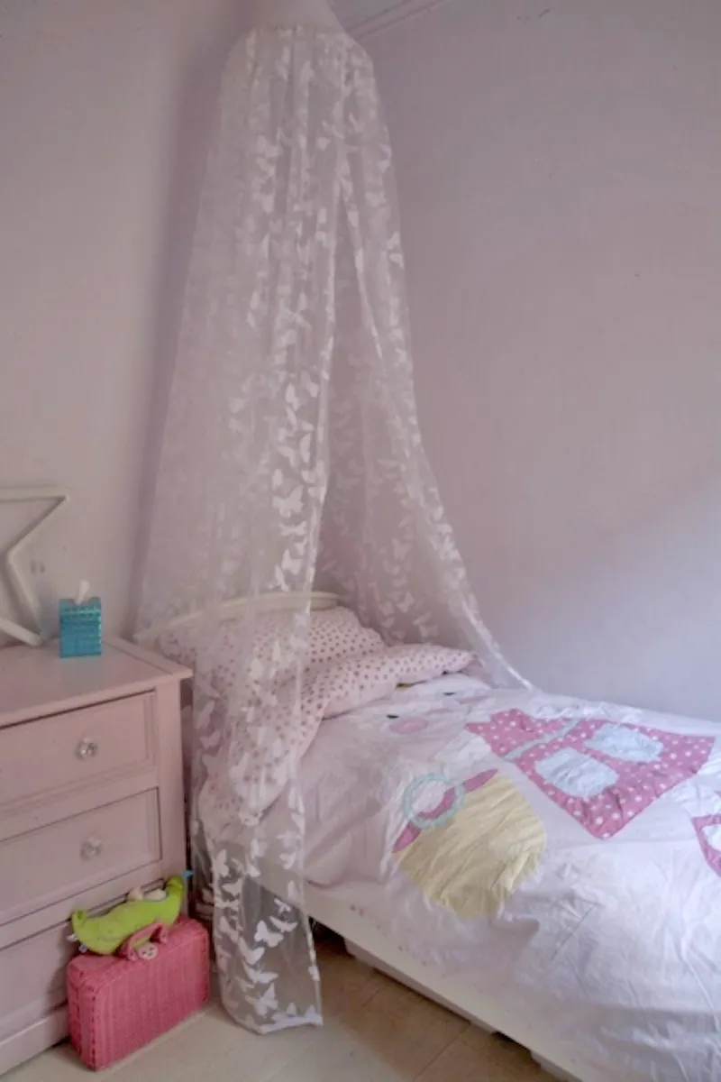 Bedroom - child's at Family house in Winchmore Hill, E332 (photo 29)