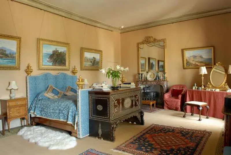Opulent castle in Ledbury, G273 (photo 24)
