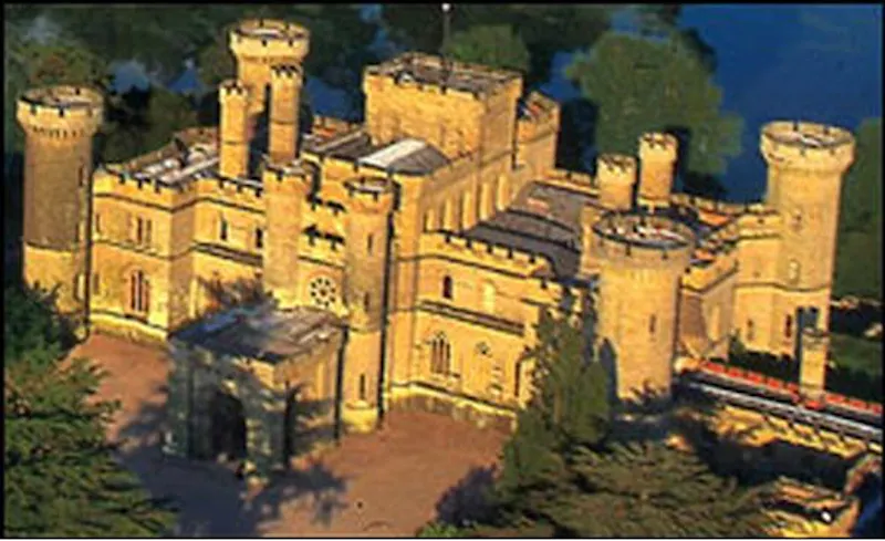 Opulent castle in Ledbury, G273 (photo 28)
