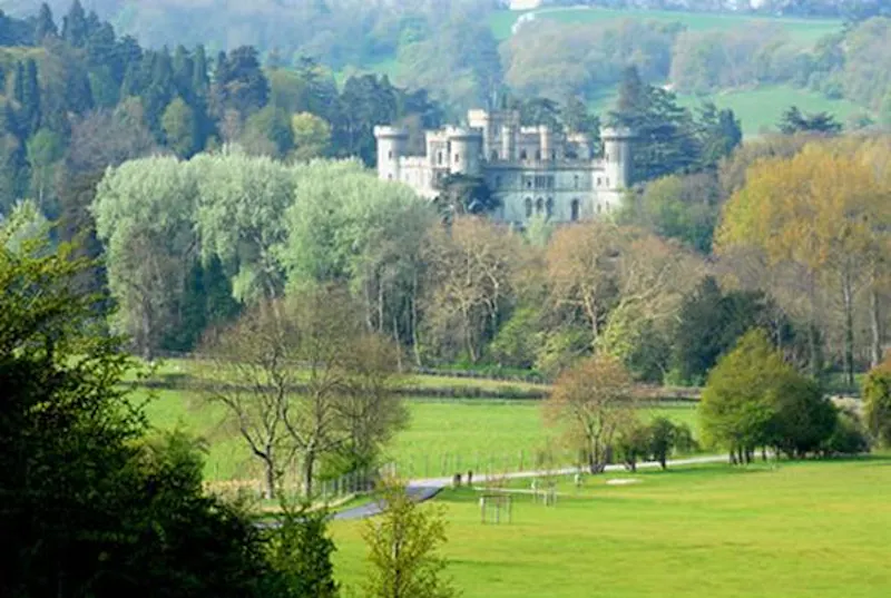Opulent castle in Ledbury, G273 (photo 40)