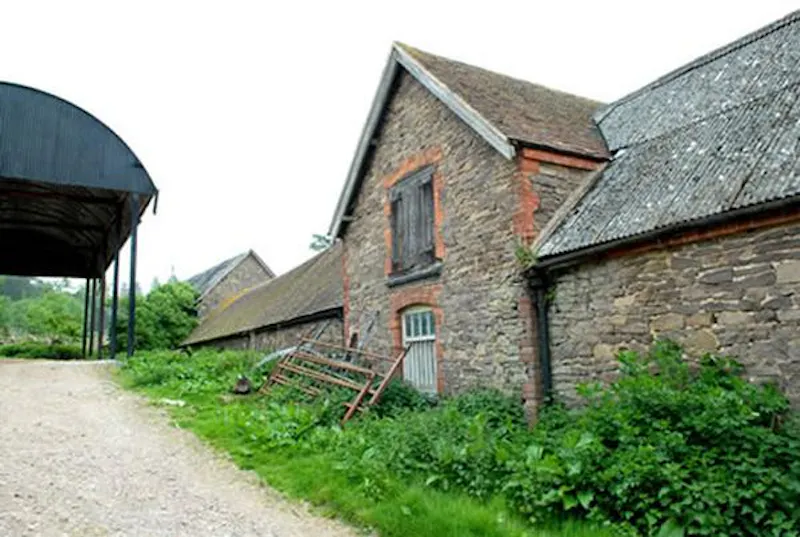 Opulent castle in Ledbury, G273 (photo 52)
