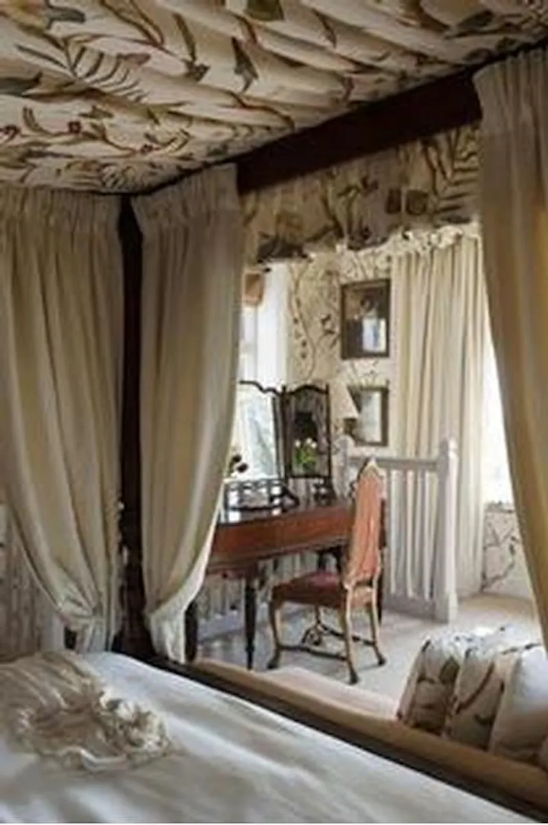 Victorian Gothic estate in Snaith, G277 (photo 21)