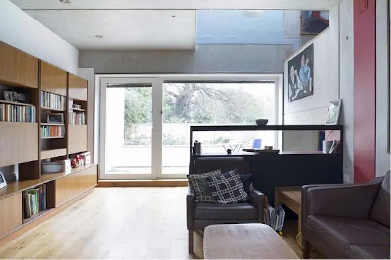 Architectural Kilburn house, D2057 (photo 12)