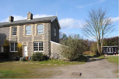 Film location, C809