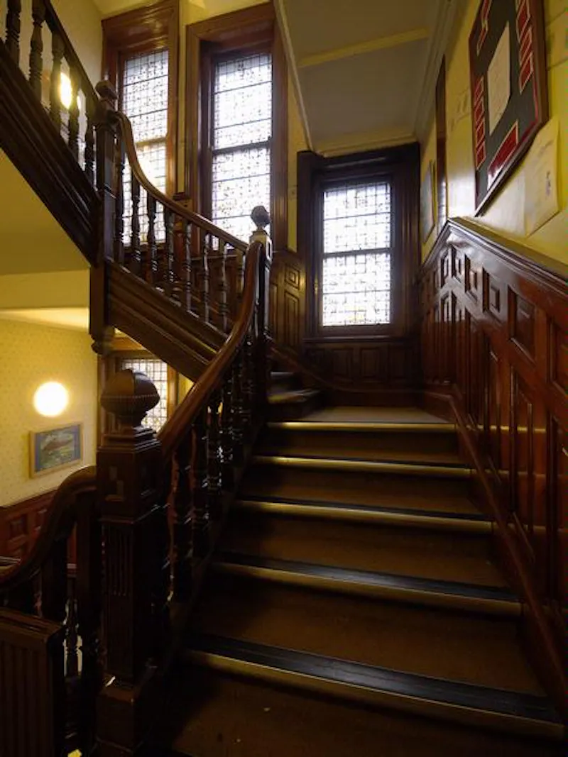 Staircase at Knightsbridge school, J210 (photo 15)