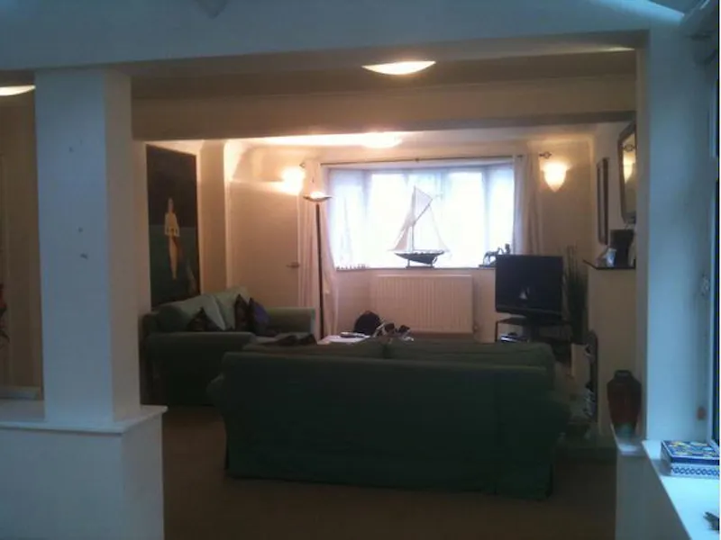 Film location D2064 in London (photo 6)