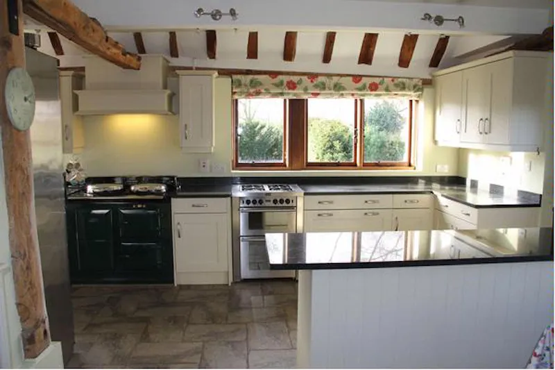 Aga at Film location L628 in Kent (photo 6)