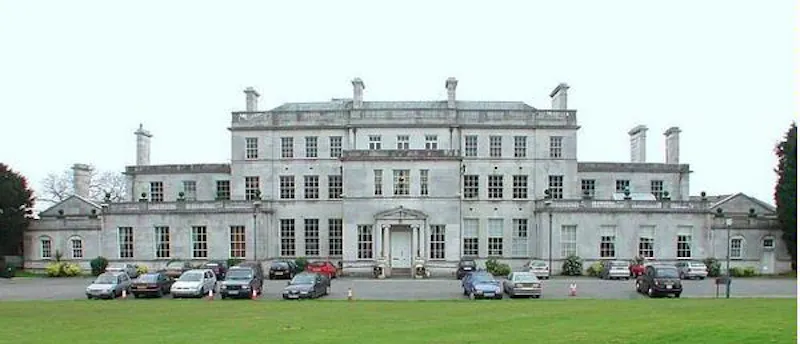 Croydon palace and venue, G276 (photo 1)