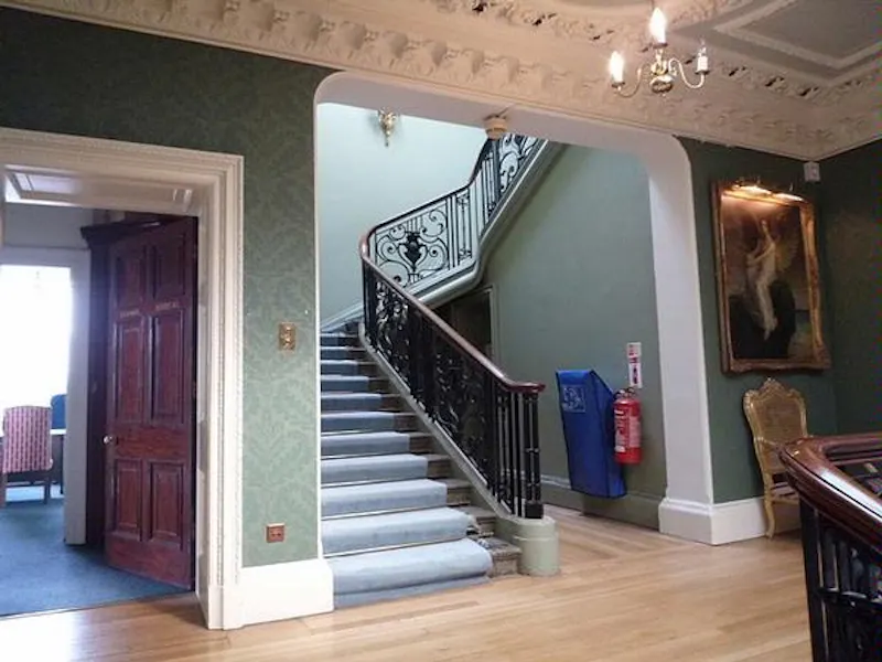 Croydon palace and venue, G276 (photo 14)