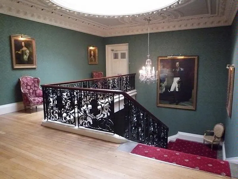 Croydon palace and venue, G276 (photo 17)