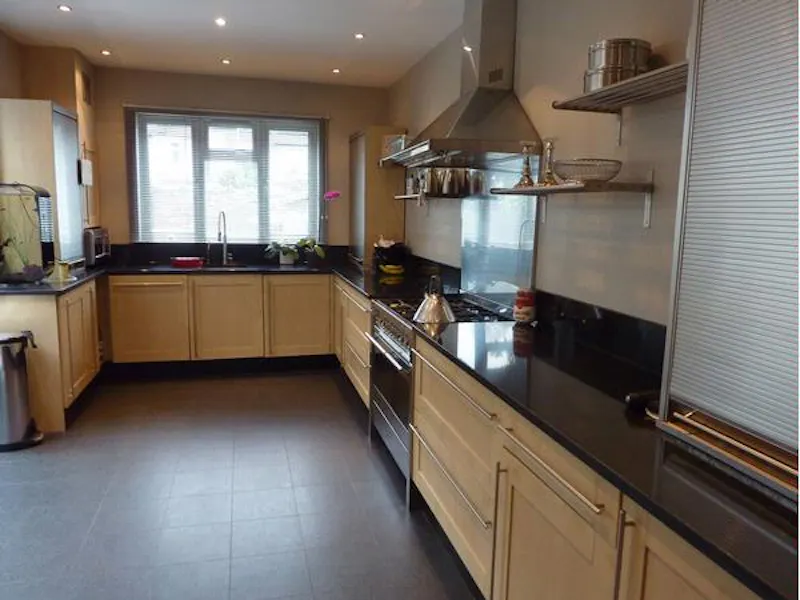 Kitchen at Brentford family house, B1210 (photo 5)