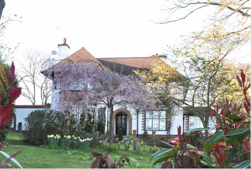 Film location D2068 in Surrey (photo 28)