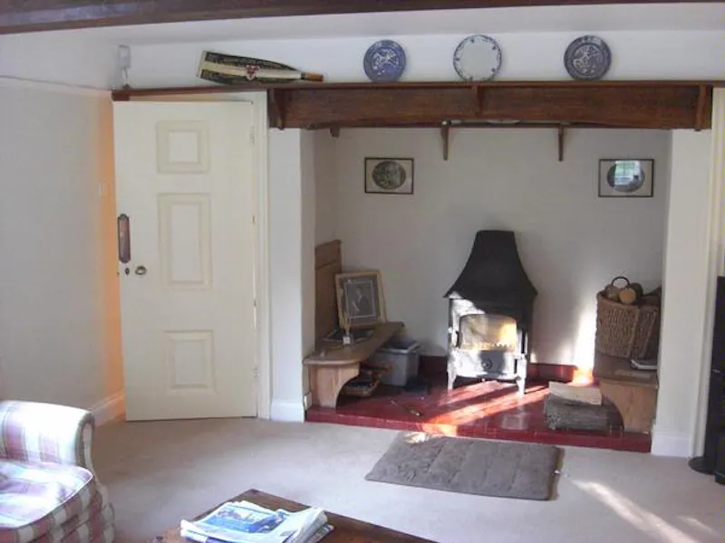 Film location E350 in Surrey (photo 7)