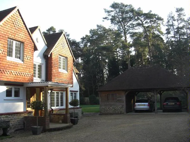 Film location E350 in Surrey (photo 11)