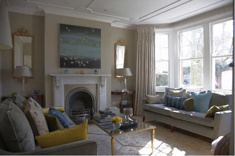 Drawing room at Film location E351 in London (photo 5)