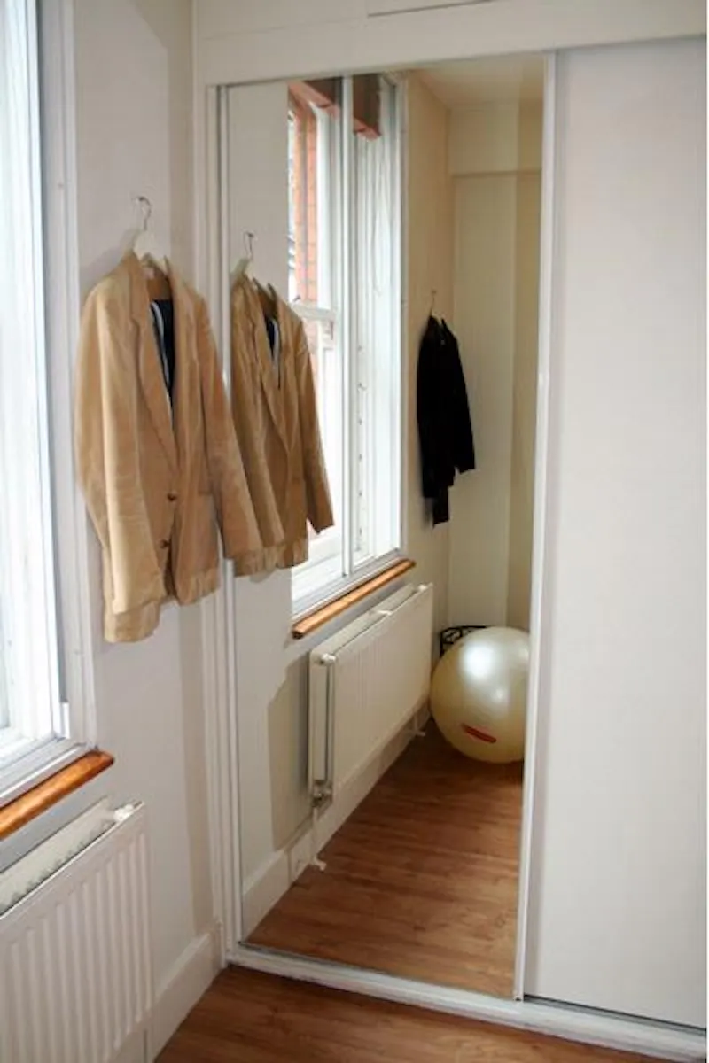 One bedroom Soho apartment, F990 (photo 3)