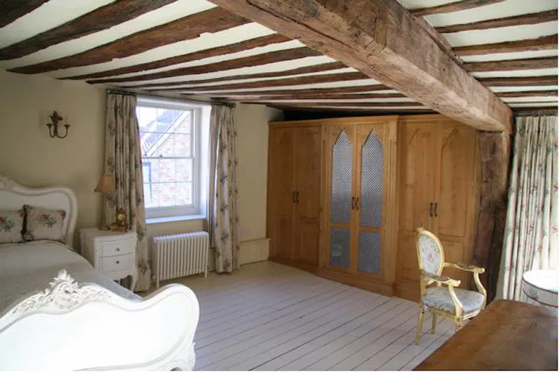 Medieval merchants house in Sandwich, M277 (photo 14)