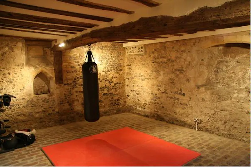 Gym at Medieval merchants house in Sandwich, M277 (photo 47)