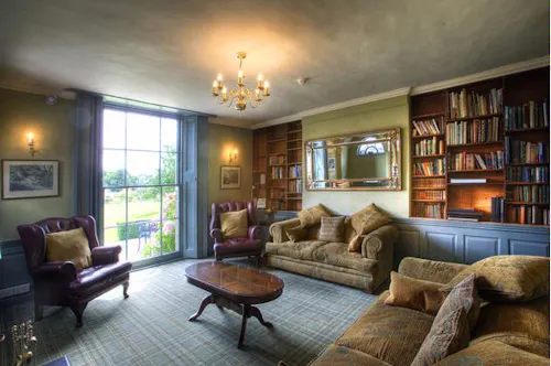 Braintree venue, R762