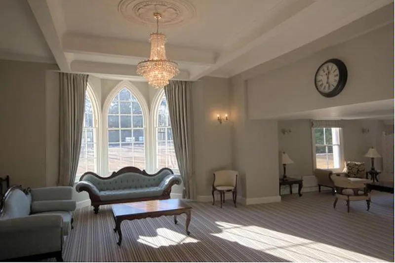 Drawing room at Luxury Southam hotel and venue, R763 (photo 3)