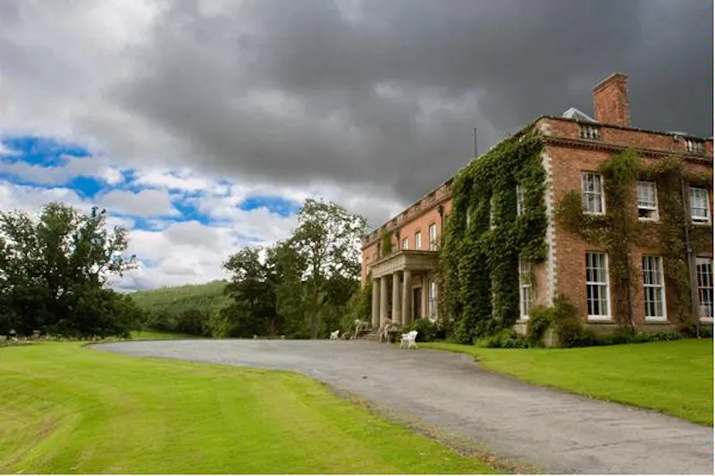 Shropshire Hills house & lodge, A1266 (photo 3)
