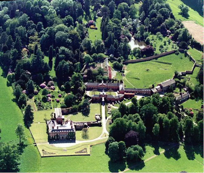 Shropshire Hills house & lodge, A1266 (photo 32)