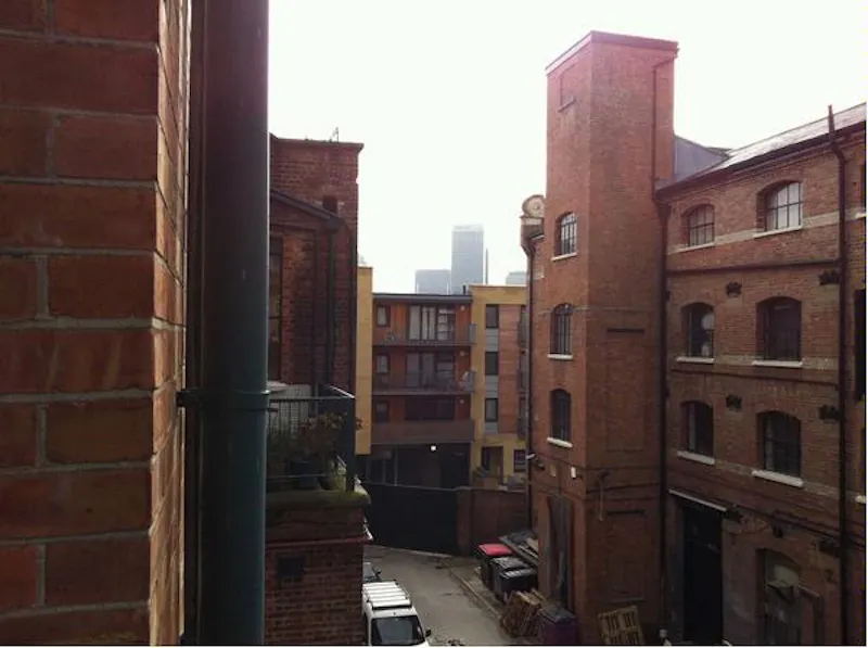 Fawe Street loft apartment, F994 (photo 23)
