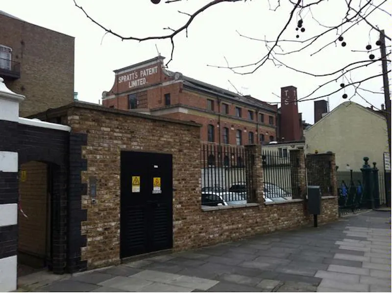 Fawe Street loft apartment, F994 (photo 27)