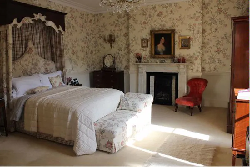 Bedroom at Classic townhouse in Bristol, A1267 (photo 16)