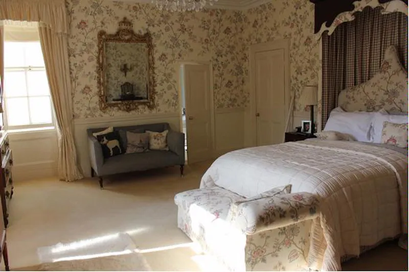 Classic townhouse in Bristol, A1267 (photo 17)