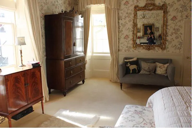 Classic townhouse in Bristol, A1267 (photo 18)