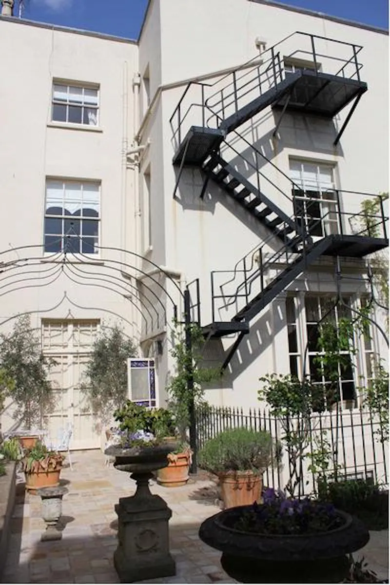 Terrace/Patio at Classic townhouse in Bristol, A1267 (photo 23)
