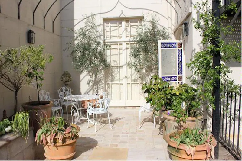 Classic townhouse in Bristol, A1267 (photo 25)