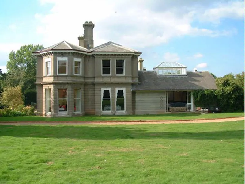 Georgian manor near Faversham, A1268 (photo 3)