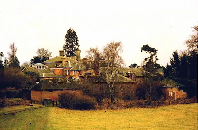 Georgian manor near Faversham, A1268 (photo 41)
