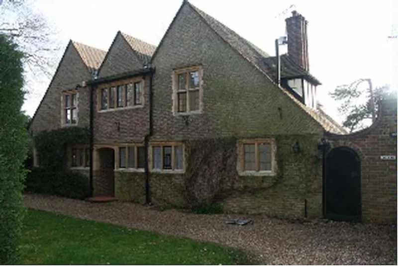 Film location E354 in Surrey (photo 7)