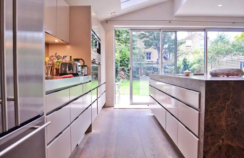 Kitchen at Stylish Wandsworth house, B1560 (photo 4)