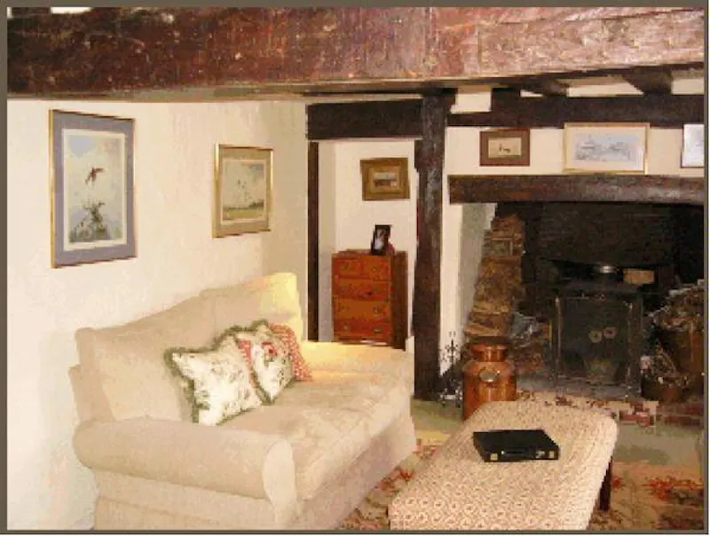 Beams at Film location C618 in Surrey (photo 3)