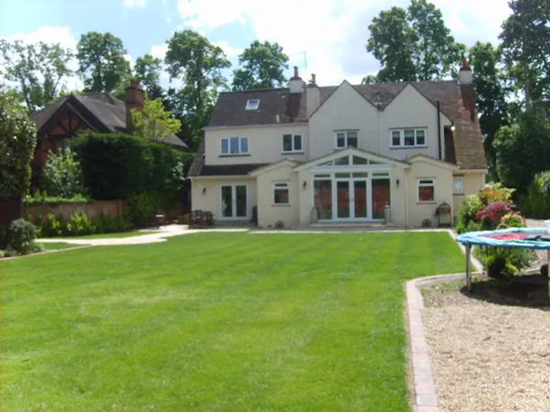 Taplow period family home, E356 (photo 26)